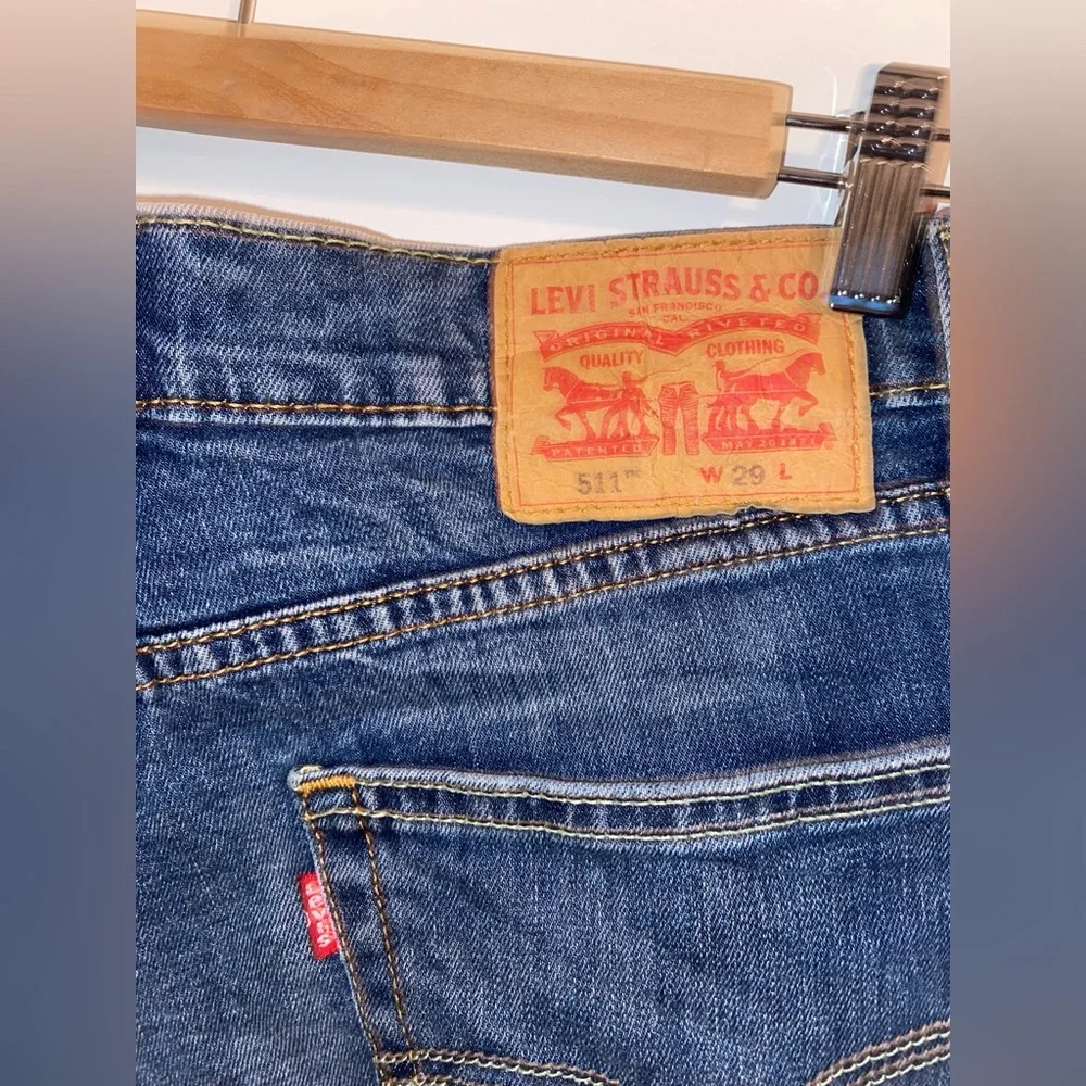 Levi’s - Picture 3 of 7